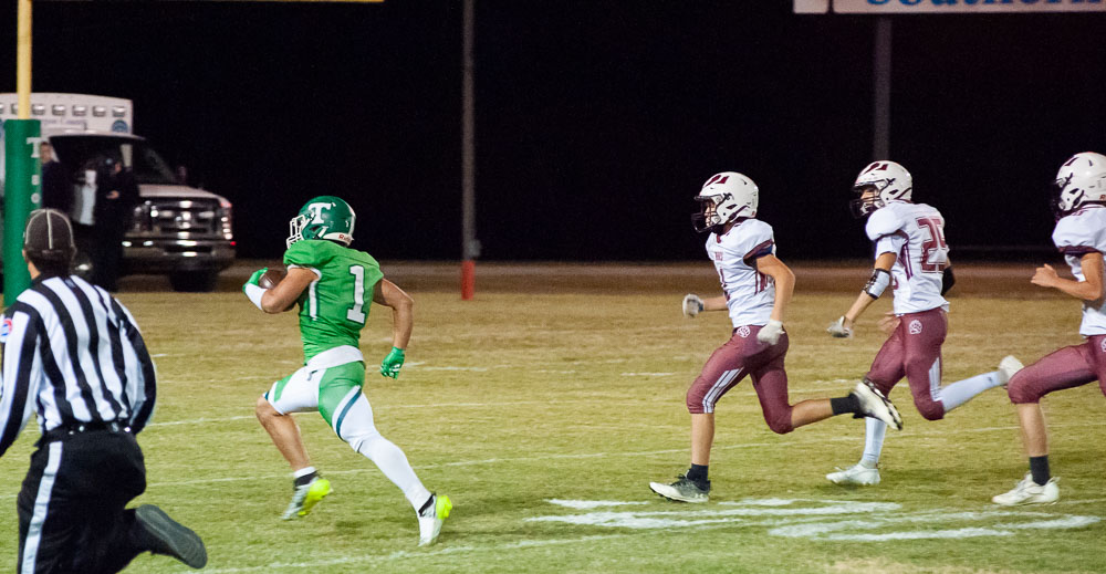 Thayer Bobcats Football Team Soars 6814 Over The Willow Springs Bears