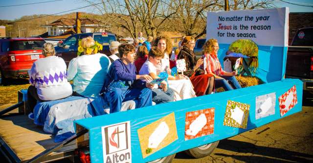 Alton UMC float.