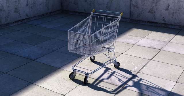 Lone shopping cart.