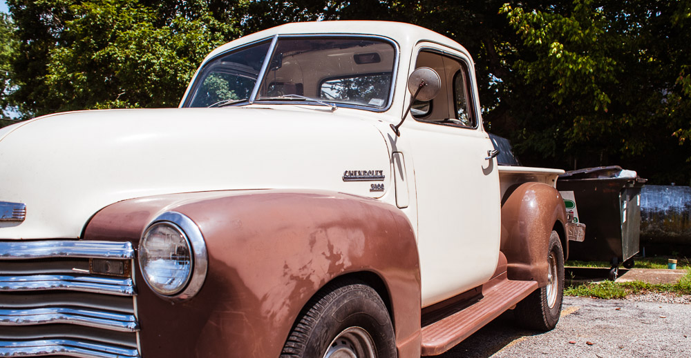 Alton, MO Senior Center Hosts 2nd Annual Car Show Alton MO