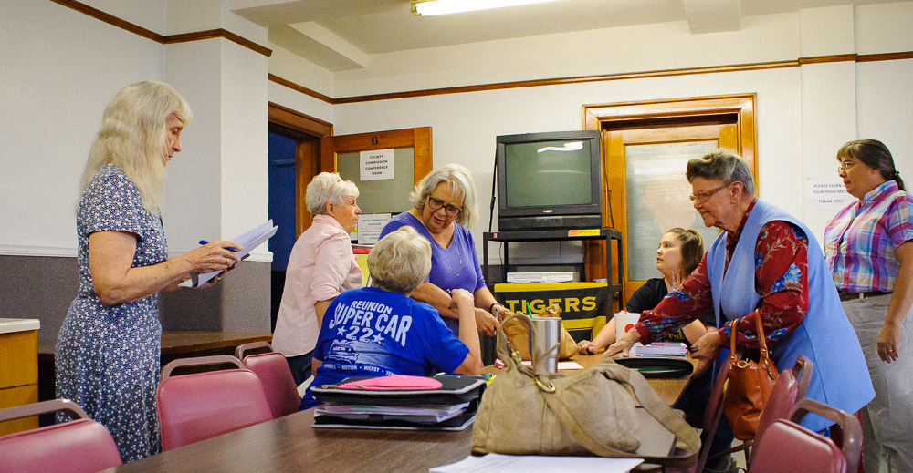 Alton, Missouri Chamber of Commerce meeting.