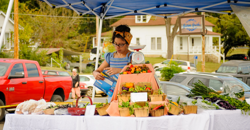Alton Walnut Festival Holds Second to Last Last Farmers Market of 2019