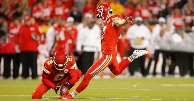 KANSAS CITY, MO - OCTOBER 06: Kansas City Chiefs Place Kicker Harrison Butker (7) connects on a 29 yard field goal during the game between the Indianapolis Colts and the Kansas City Chiefs on October 6, 2019 at Arrowhead Stadium in Kansas City, MO. (Photo by Jeffrey Brown/Icon Sportswire)