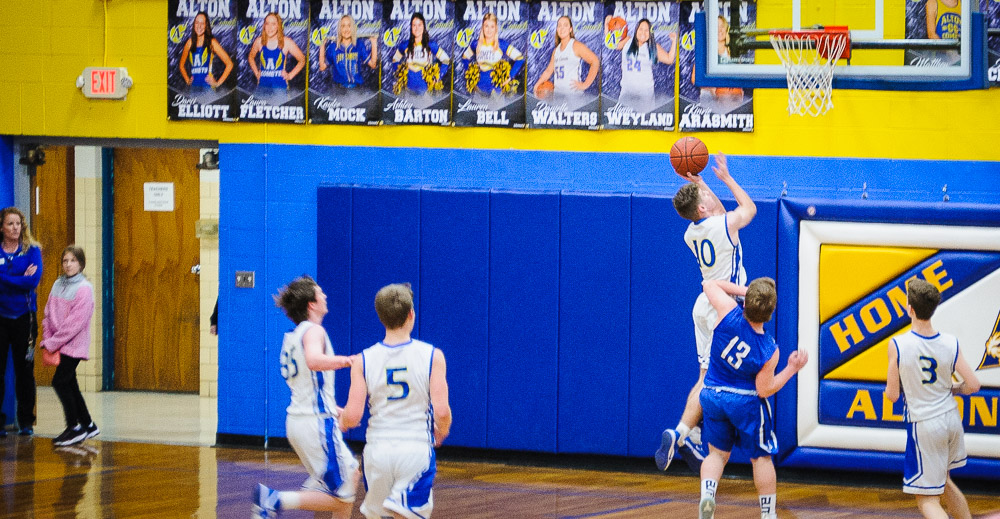 Alton Comets Boys Junior Varsity Basketball Wins Over Bakersfield Lions Alton MO