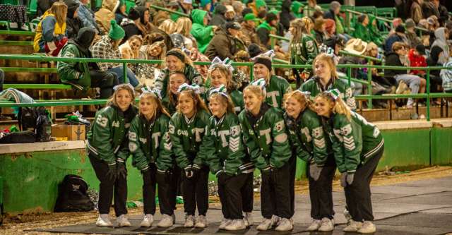 THAYER, MO – NOVEMBER 5: The Thayer High School cheerleaders pose for a picture during the high school football game between the Thayer Bobcats and the Ash Grove Pirates on November 5, 2021, at the Thayer High School football field in Thayer, MO. (Photo by Curtis Thomas/AltonMo.com)