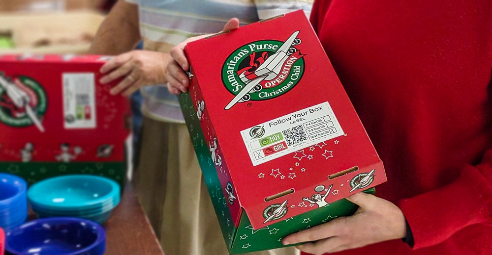 A Christmas shoe box.