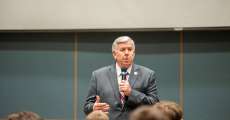 Governor Parson speaks to TeenPacters on March 30, 2022, at Jefferson City.