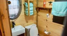 Inside Cabin 2 Inside Cabin 2