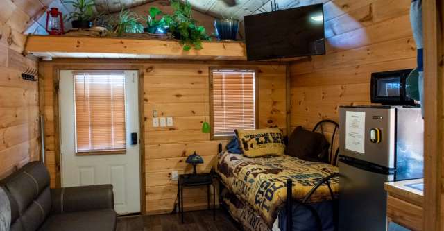 Inside Cabin 2 Inside Cabin 2