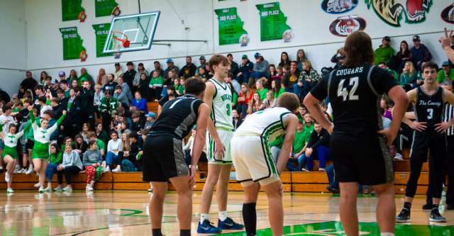 THAYER, MO – DECEMBER 18: Thayer Bobcats Devin Harrington (3) gets ready at the free-throw line during the high school basketball game between the Thayer Bobcats and the Izard County Cougars on December 18, 2023 at the Thayer High School Gym in Thayer, Missouri. (Photo by Curtis Thomas/AltonMo.com)