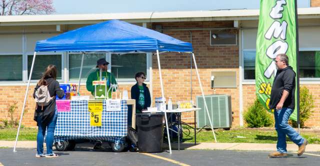 Lemonade vendors set up at the Thayer Solar Eclipse Cruise-In on April 6, 2024.