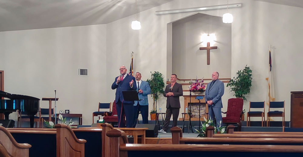 Four Corners Quartet singing at the Alton First Baptist Church