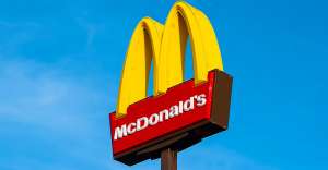 fast food 4023905 1280 300x156