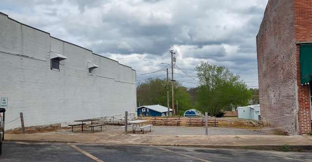 The pocket park in Alton, Missouri.