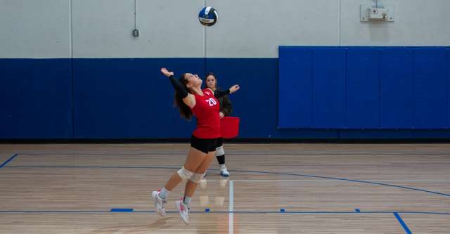 ALTON, MO – SEPTEMBER 15: Dora Falcons Haley Perkins (20) serves the ball during the high school volleyball game between the Alton Comets and the Dora Falcons on September 15, 2026, at the Alton High School Gym in Alton, Missouri. (Photo by Amanda Thomas/AltonMo.com)