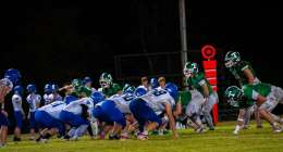 THAYER, MO – OCTOBER 2: Thayer Bobcat and Cabool Bulldogs wait for the play to start at the line of scrimmage during the high school football game between the Thayer Bobcats and the Cabool Bulldogs on October 2, 2026, at the Thayer High School football field in Thayer, MO. (Photo by Amanda Thomas/AltonMo.com)