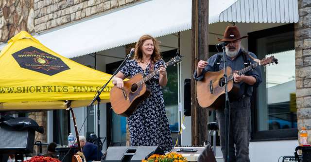 The Creek Rocks performing at the Walnut Festival.